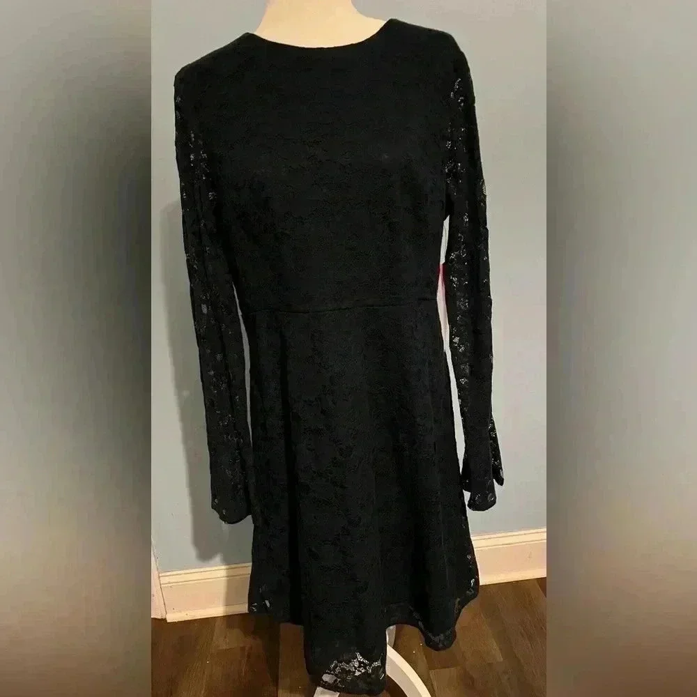 Betsey Johnson Navy Lace Long Sleeve Lined Dress Size 12